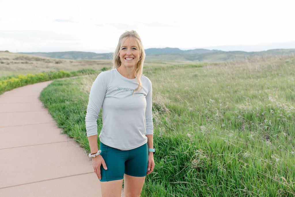 Meet Anna Towne, a Pelvic Floor PT and the founder of Strong Core Mama.